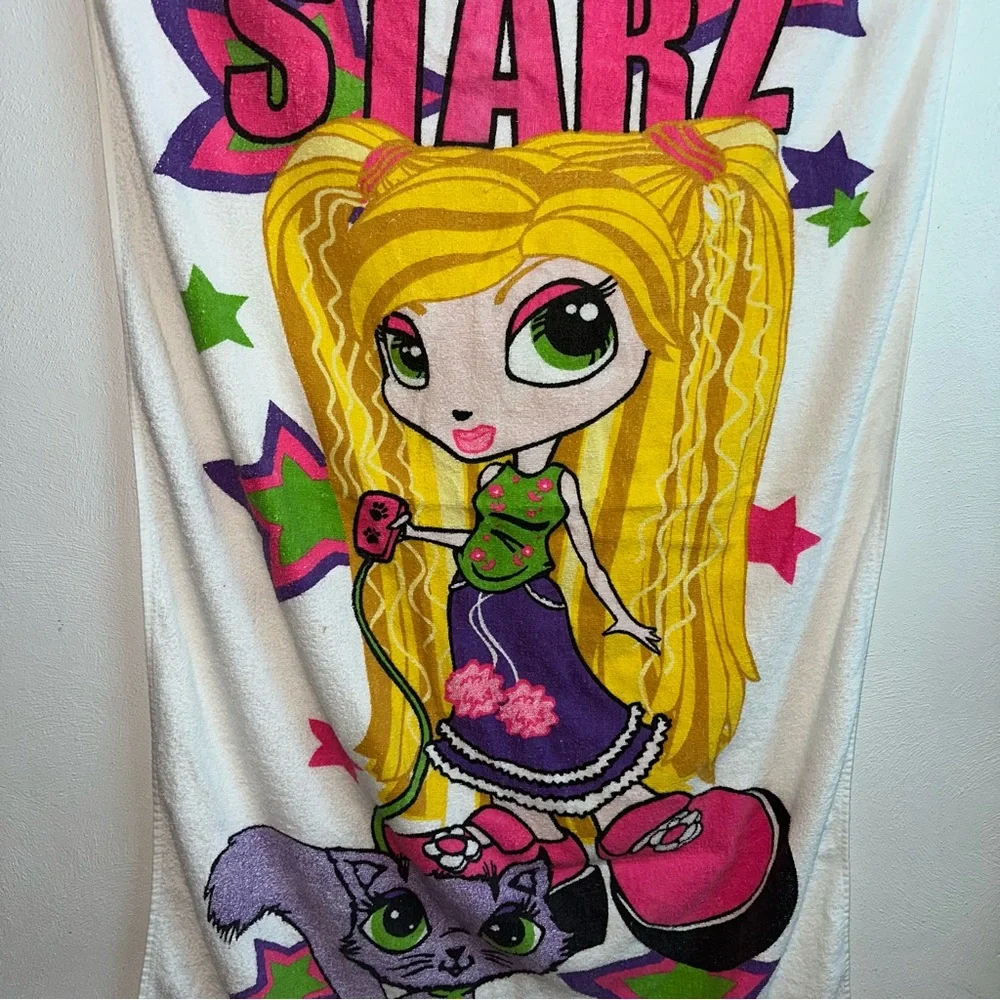 Rare Vintage 2001 Diva Starz Beach Towel
